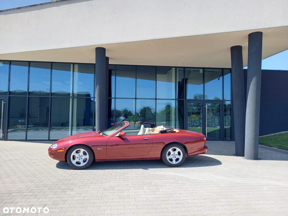 Jaguar XK Cabrio - 1