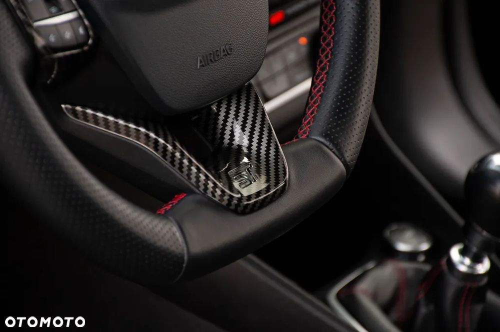 Ford Fiesta 1.0 EcoBoost S&S ST-LINE - 35