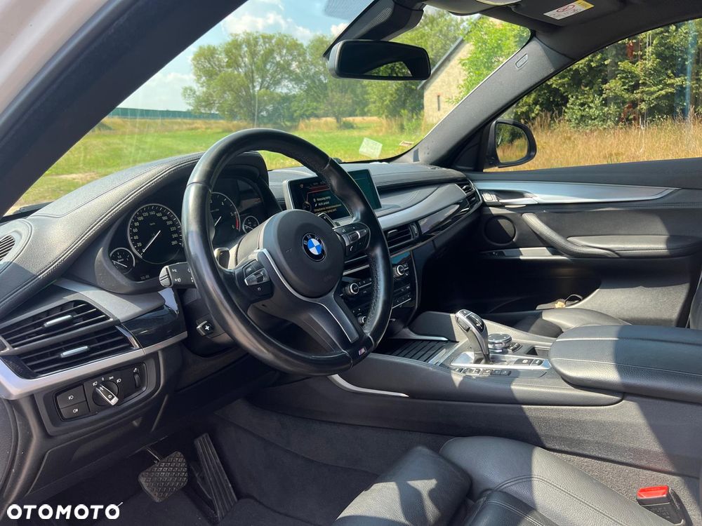 BMW X6 xDrive40d - 17