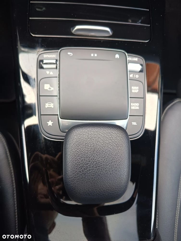 Mercedes-Benz Klasa A 250 e 8G-DCT AMG Line - 21