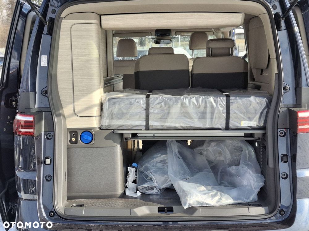 Volkswagen California - 12