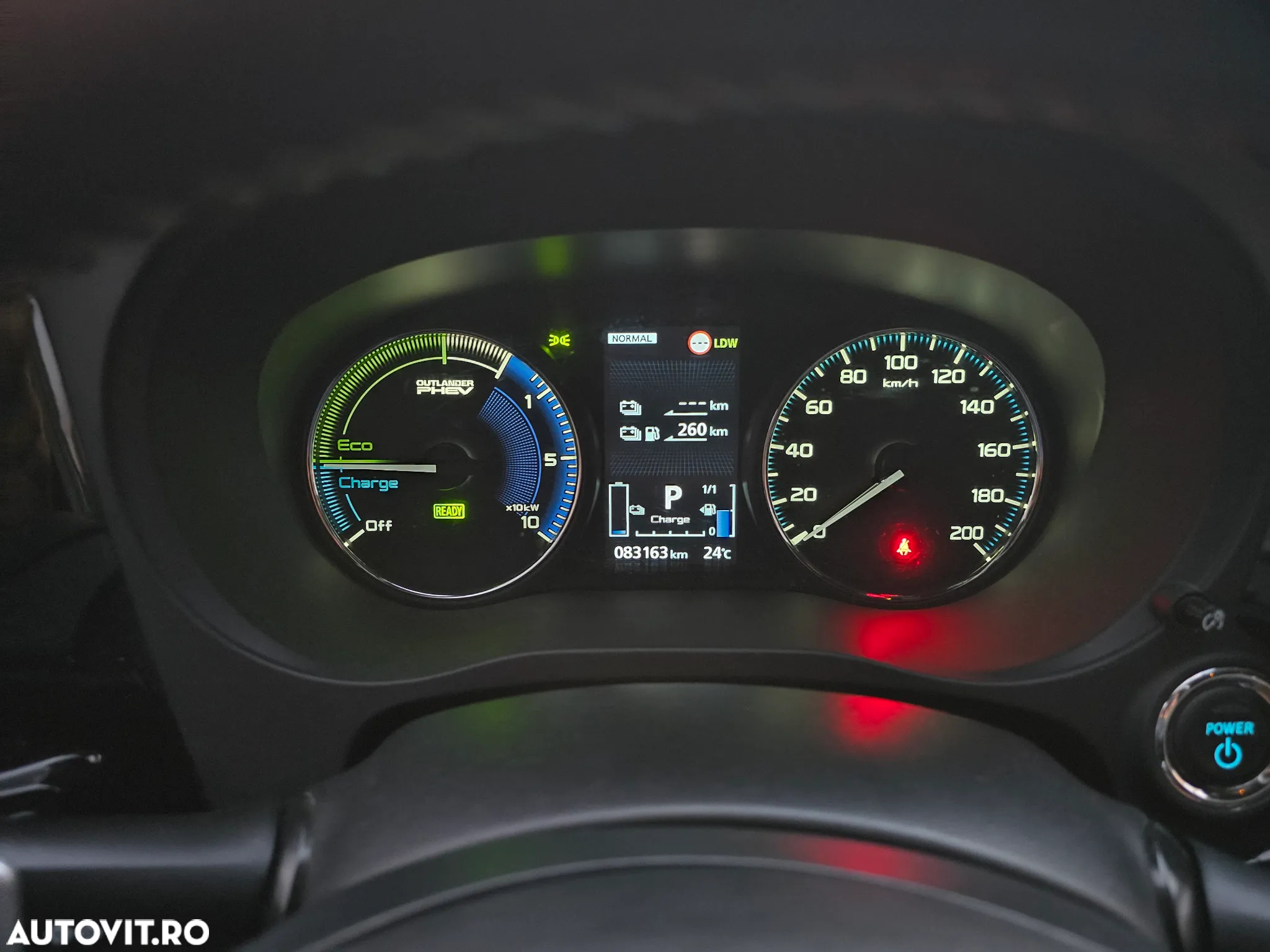 Mitsubishi Outlander 2.4 4WD Plug-In Hybrid Diamant+ - 4