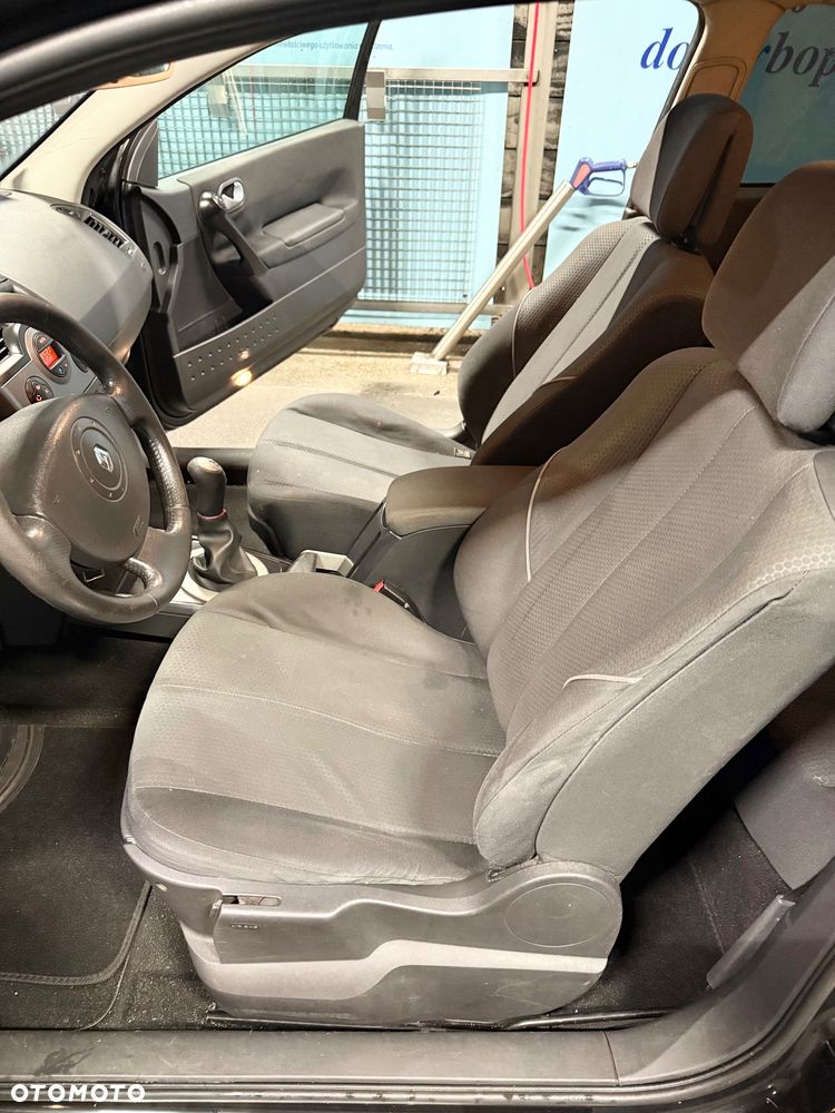 Renault Megane - 14