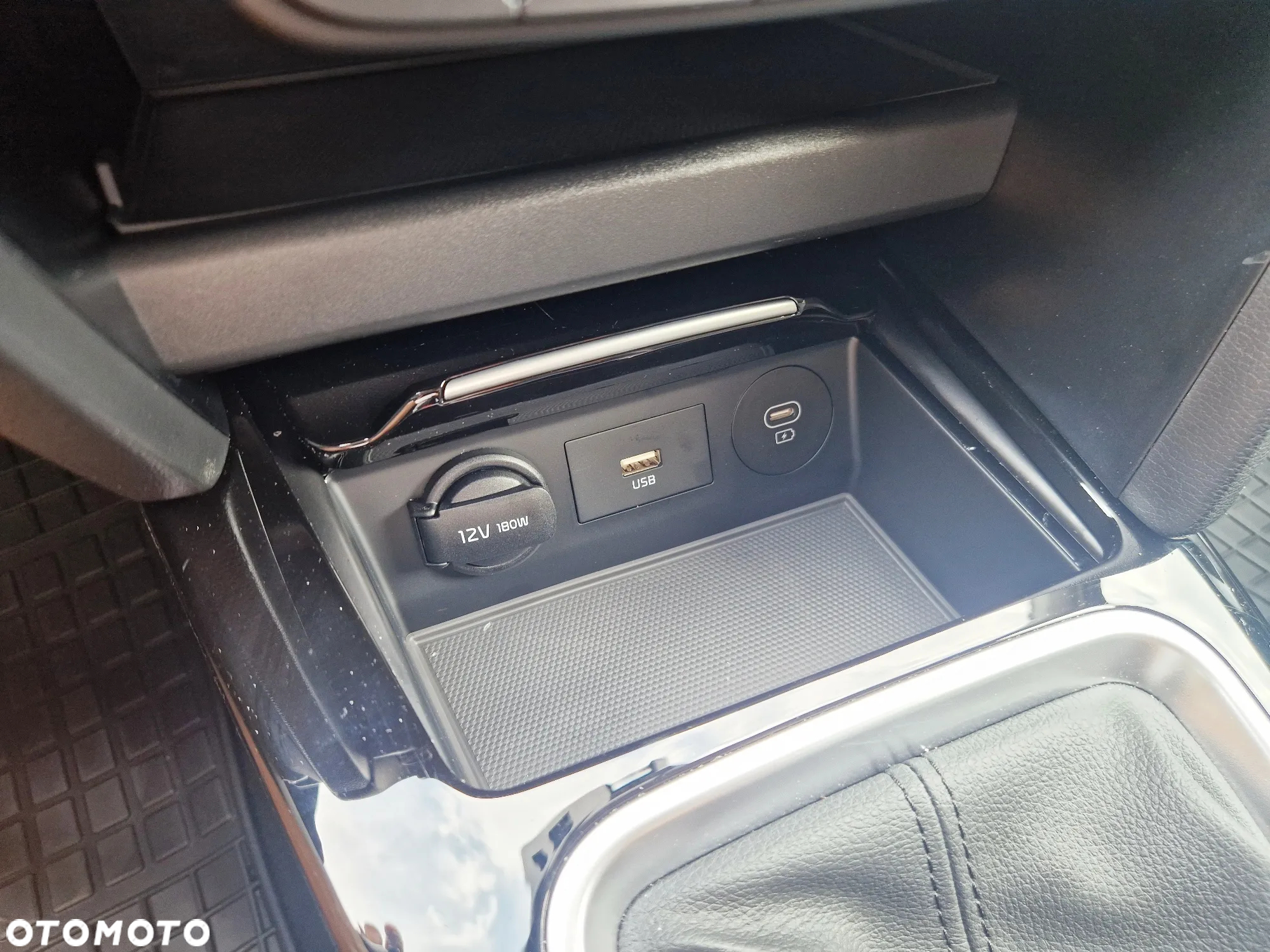 Kia Ceed 1.5 T-GDI Tribute - 28