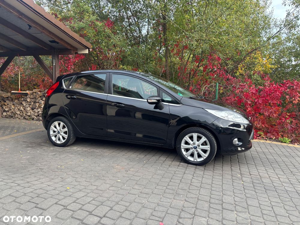 Ford Fiesta 2009 photo 3