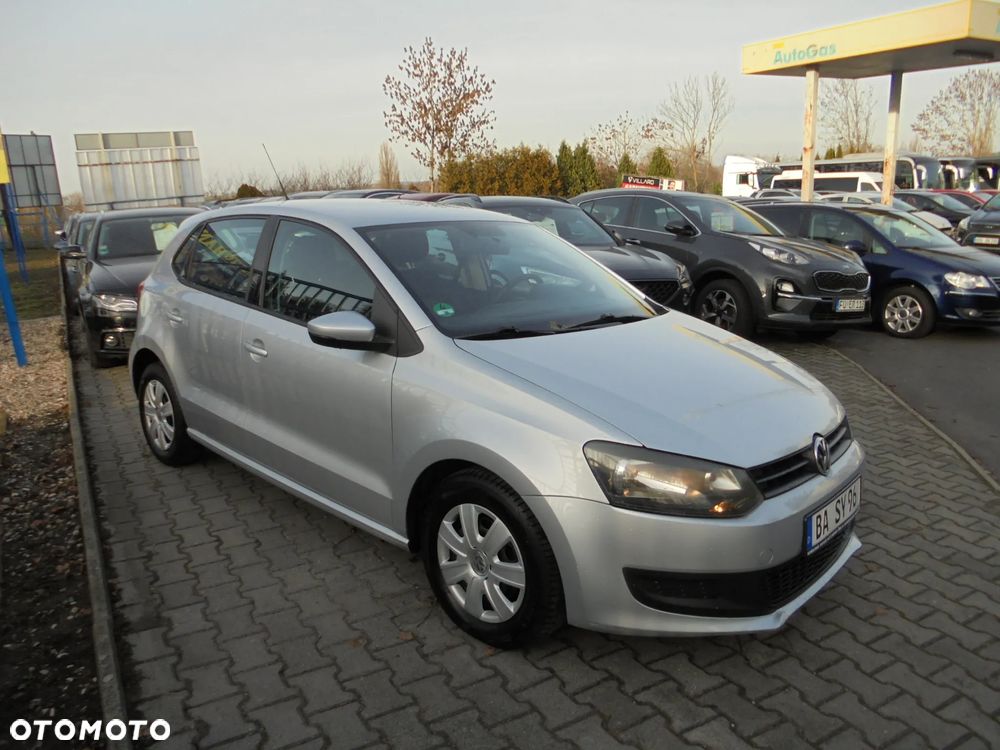 Volkswagen Polo 1.2 Comfortline - 1