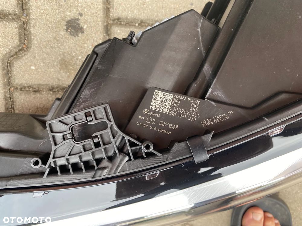 REFLEKTOR AUDI A5  8W6 941 040  8W6 941 039 2020- - 2