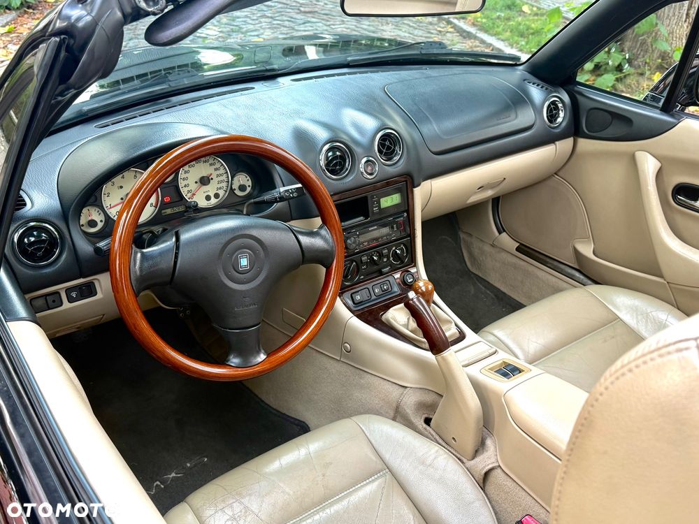 Mazda MX-5 - 11