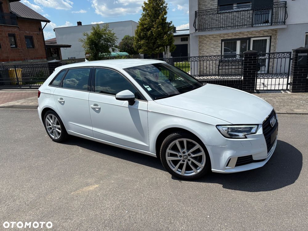 Audi A3 Sportback 1.5 TFSI cylinder on demand design - 5