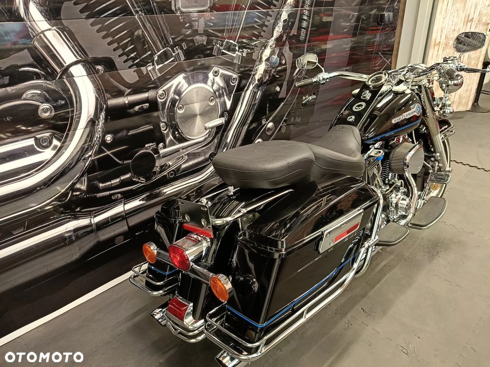 Harley-Davidson Touring Road King - 27