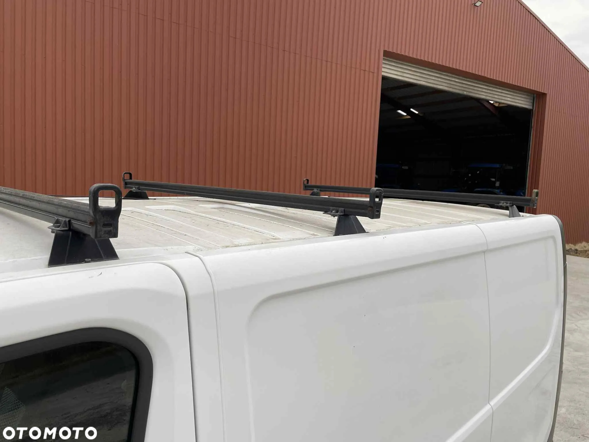 Opel Vivaro - 15
