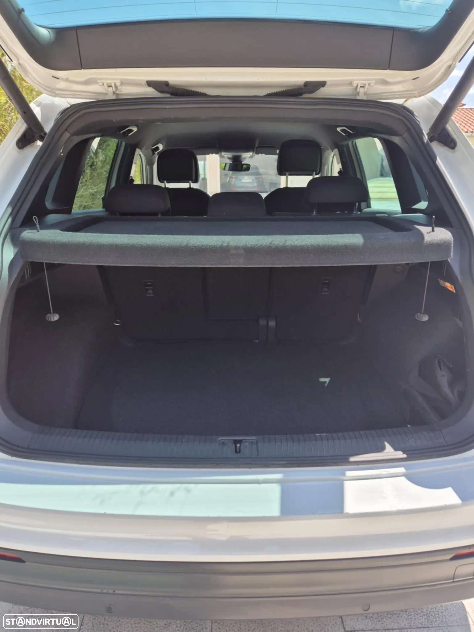 VW Tiguan 1.5 TSI Confortline - 11