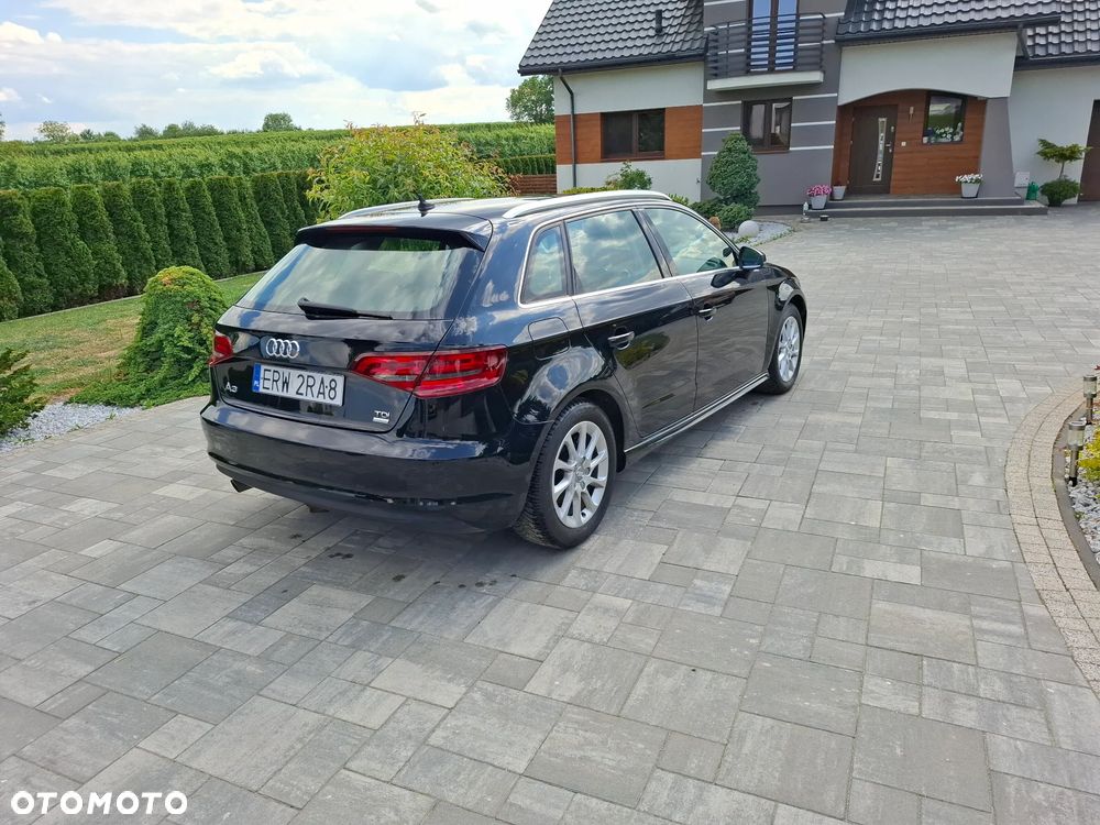 Audi A3 Sportback 1.6 TDI(clean diesel) Ambition - 12