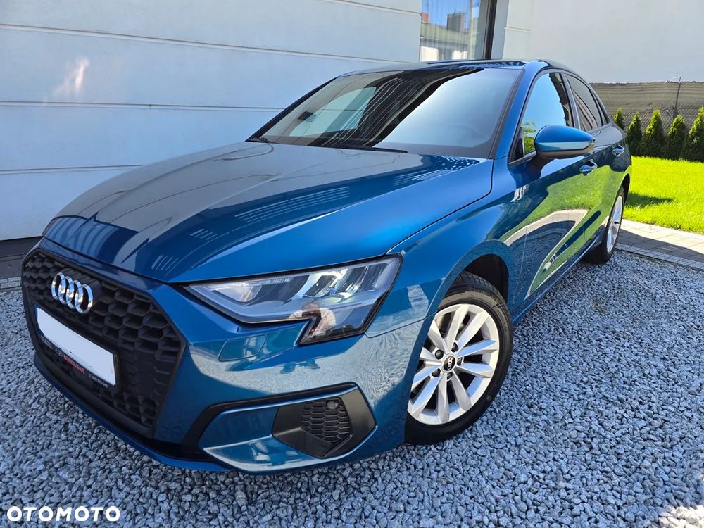 Audi A3 Limousine - 1