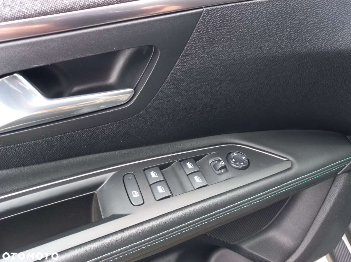 Peugeot 3008 - 12