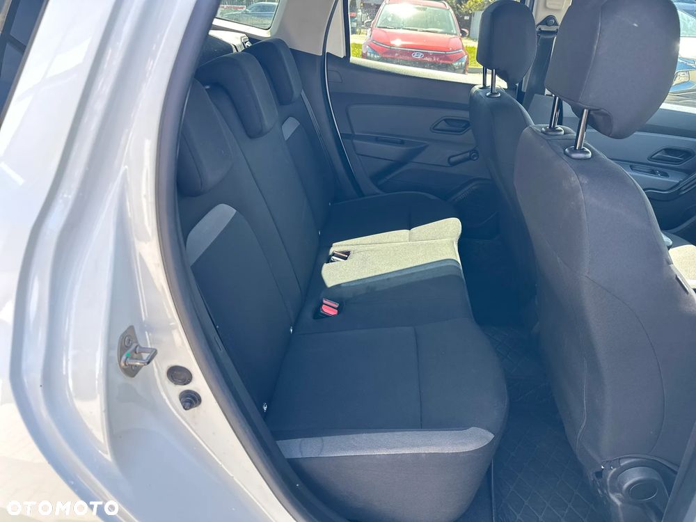 Dacia Duster 1.5 dCi Essential - 21