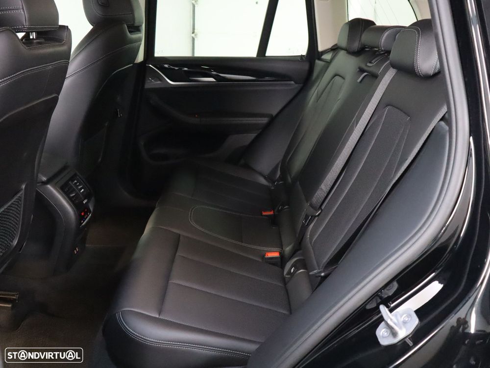 BMW X3 30 e xDrive - 20