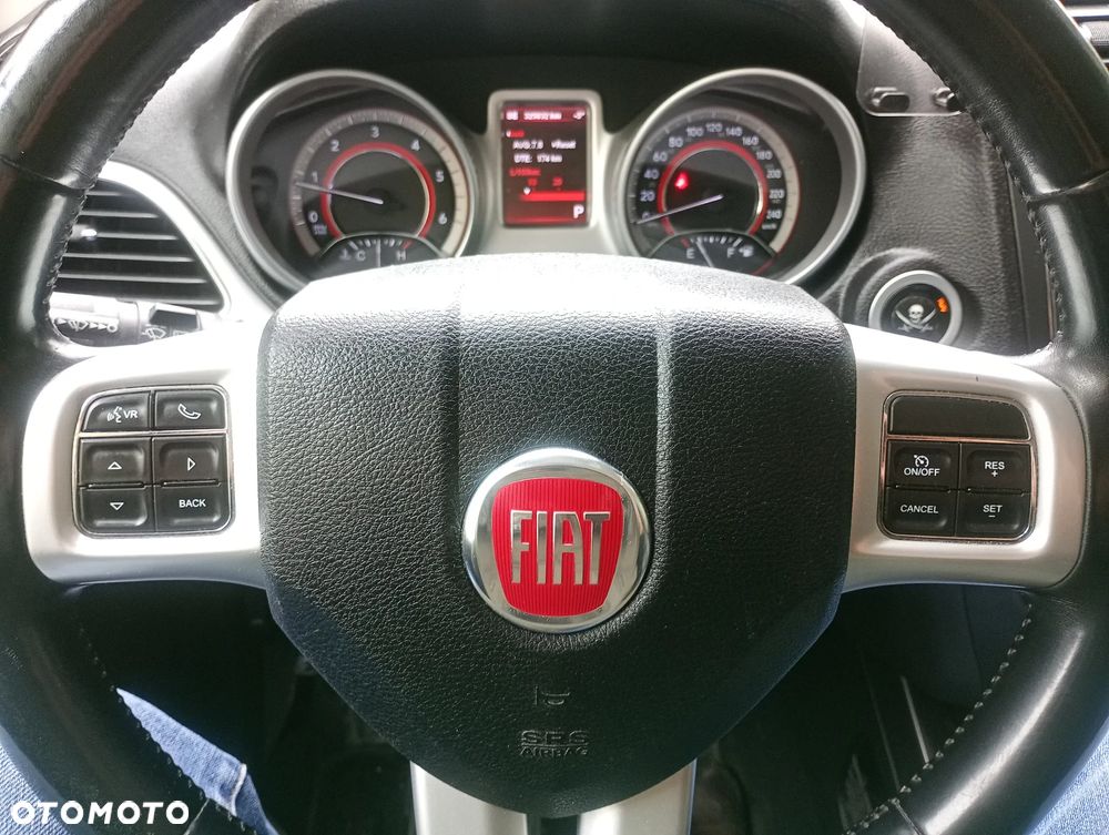 Fiat Freemont 2.0 Multijet Lounge AWD - 15