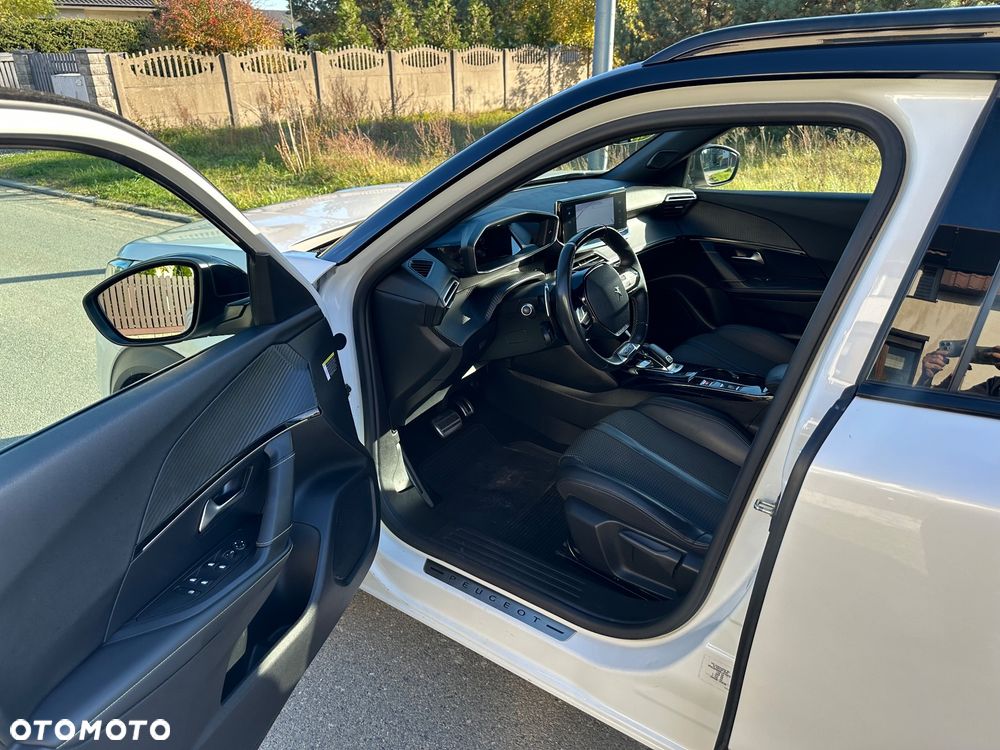 Peugeot 2008 - 25