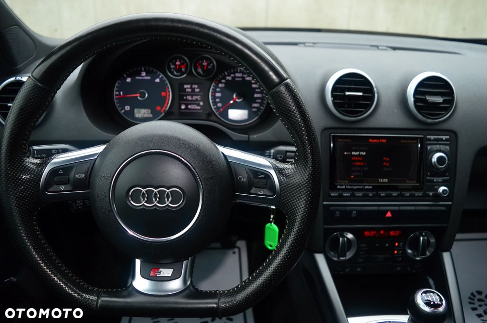 Audi A3 Sportback 2.0 TDI DPF quattro S line Sportpaket - 17