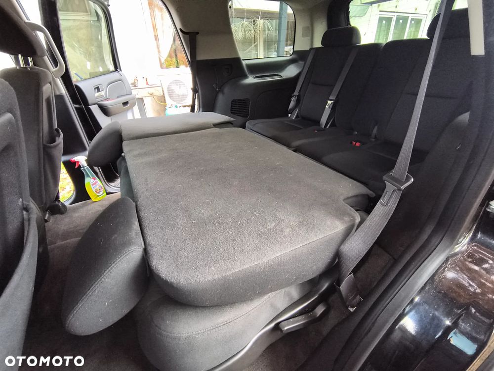 Chevrolet Tahoe - 21