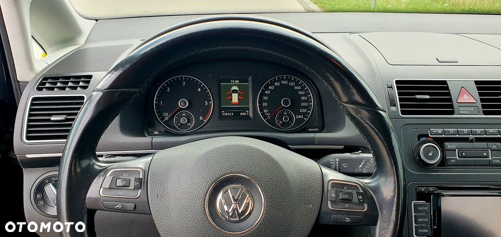 Volkswagen Touran 2.0 TDI DPF Life - 14