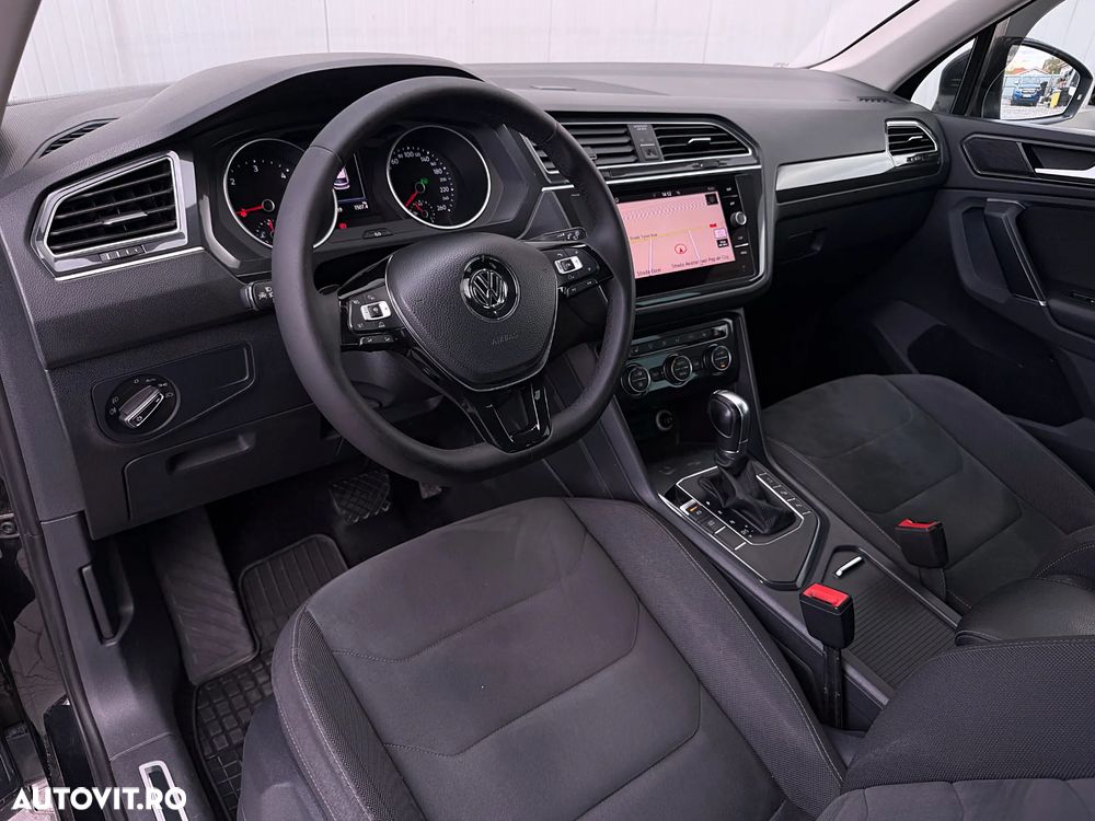 Volkswagen Tiguan 2.0 TDI SCR DSG R-Line - 11