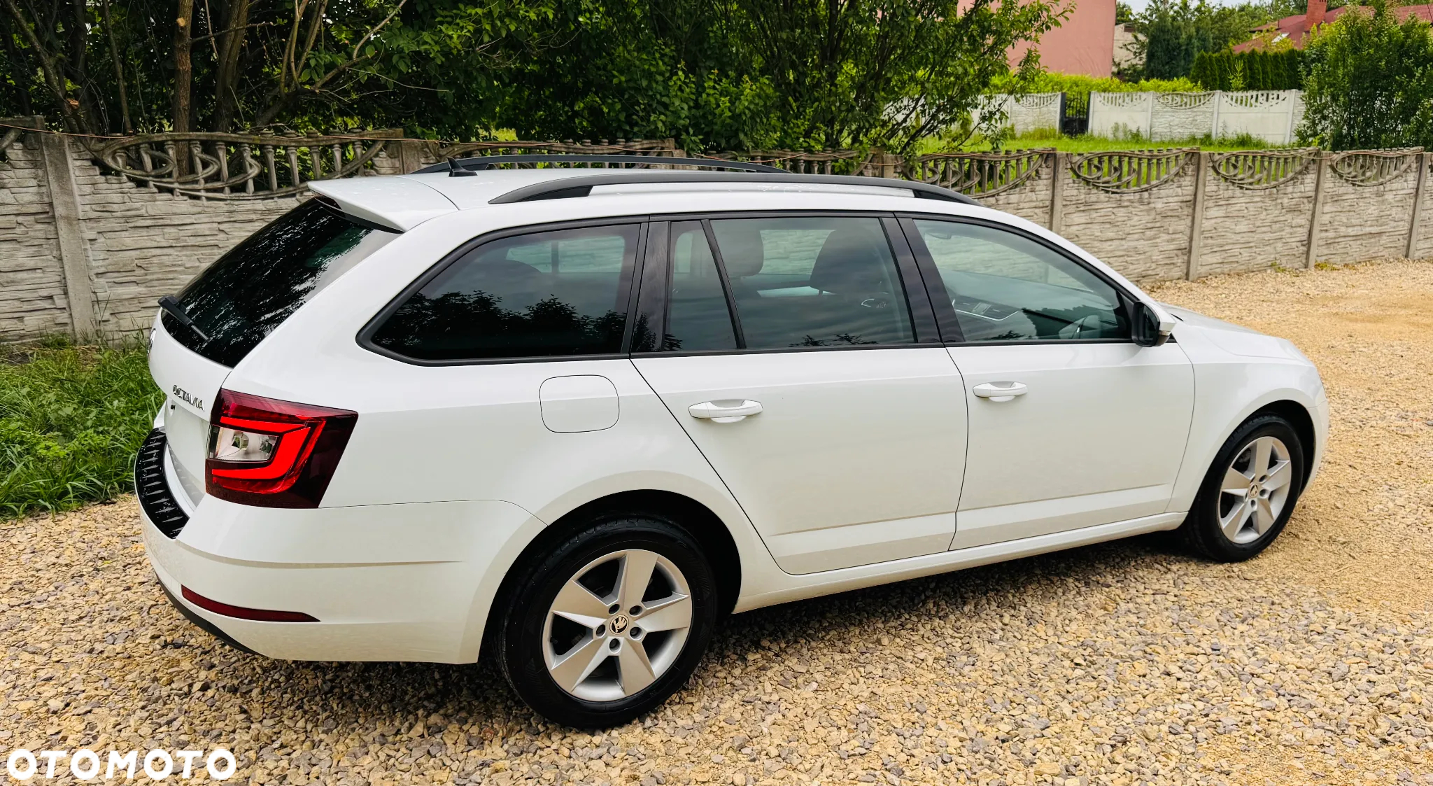 Skoda Octavia - 8