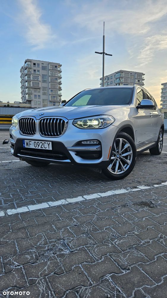 BMW X3 xDrive30i Luxury Line - 11