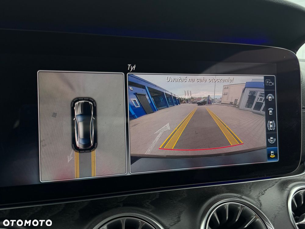 Mercedes-Benz Klasa E 400 4-Matic 9G-TRONIC - 21