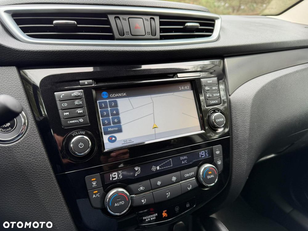 Nissan Qashqai 1.6 DCi Tekna+ - 19