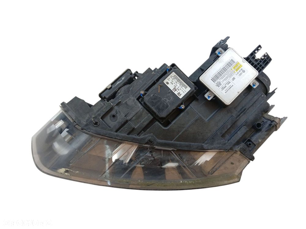 LAMPA PRAWY PRZÓD AUDI Q3 I 8U (2011-2014) 2.0 TDI 140KM 8U0941004L - 6
