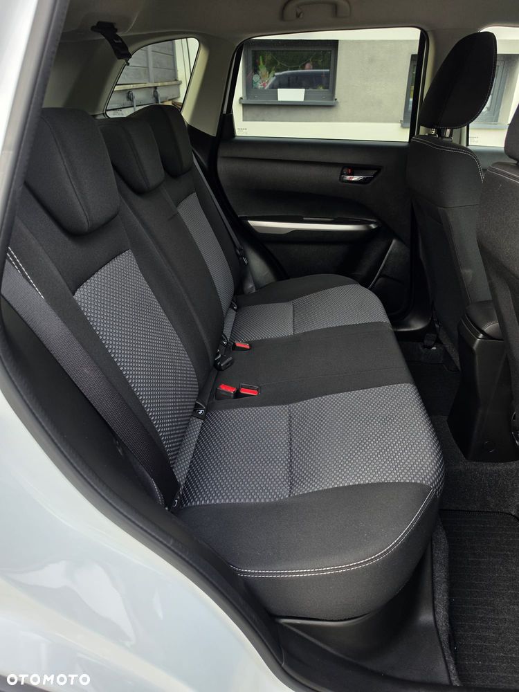 Suzuki Vitara 1.4 Boosterjet SHVS Premium 2WD - 30