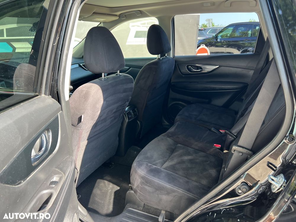 Nissan X-Trail 1.6 dCi ALL-MODE 4x4i N-Connecta - 13