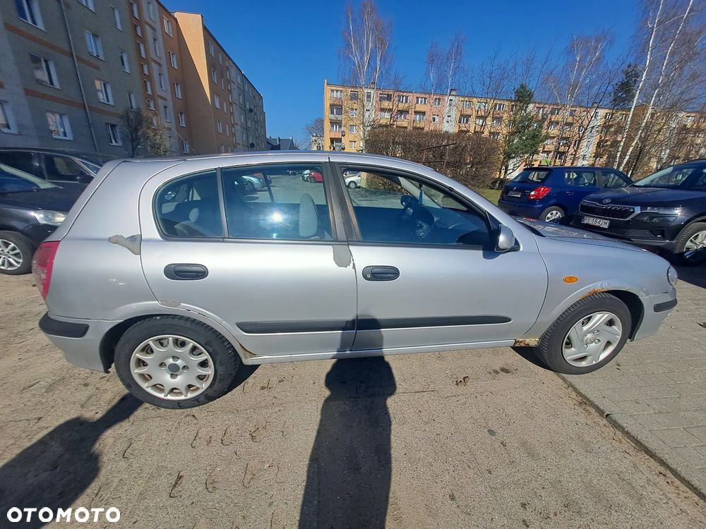 Nissan Almera 1.5 Comfort - 4