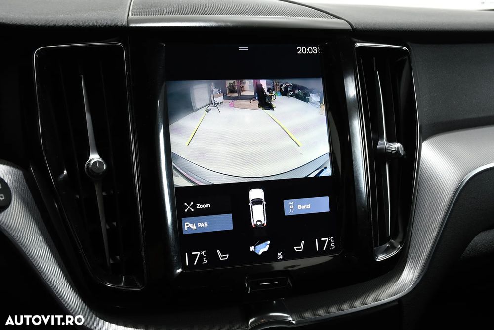 Volvo XC 60 D4 AWD Geartronic RDesign - 16