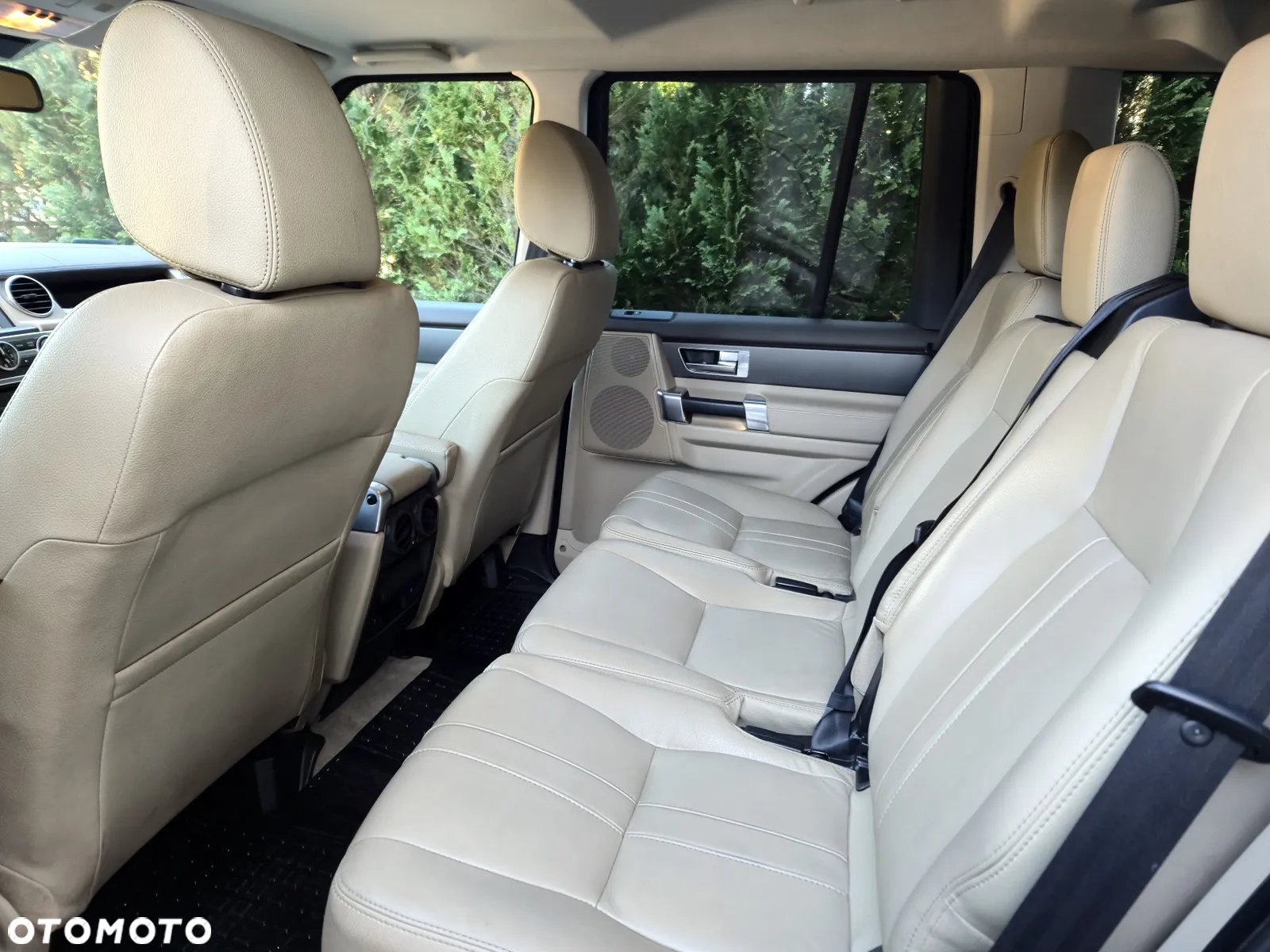 Land Rover Discovery IV 3.0 SD V6 HSE EU6 - 9
