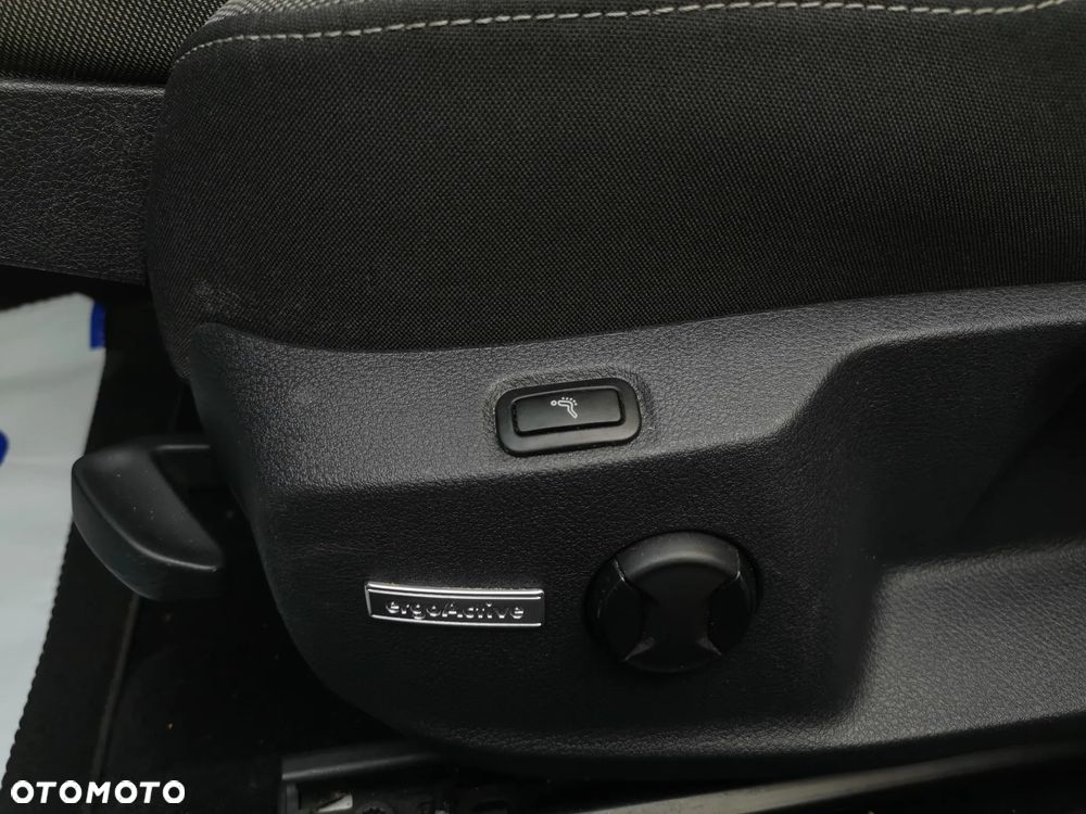 Volkswagen Golf VII 1.6 TDI BMT Highline - 22