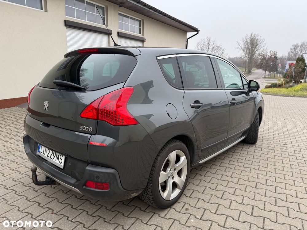 Peugeot 3008 2.0 HDi Premium - 2