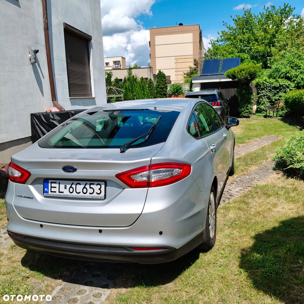 Ford Mondeo - 4