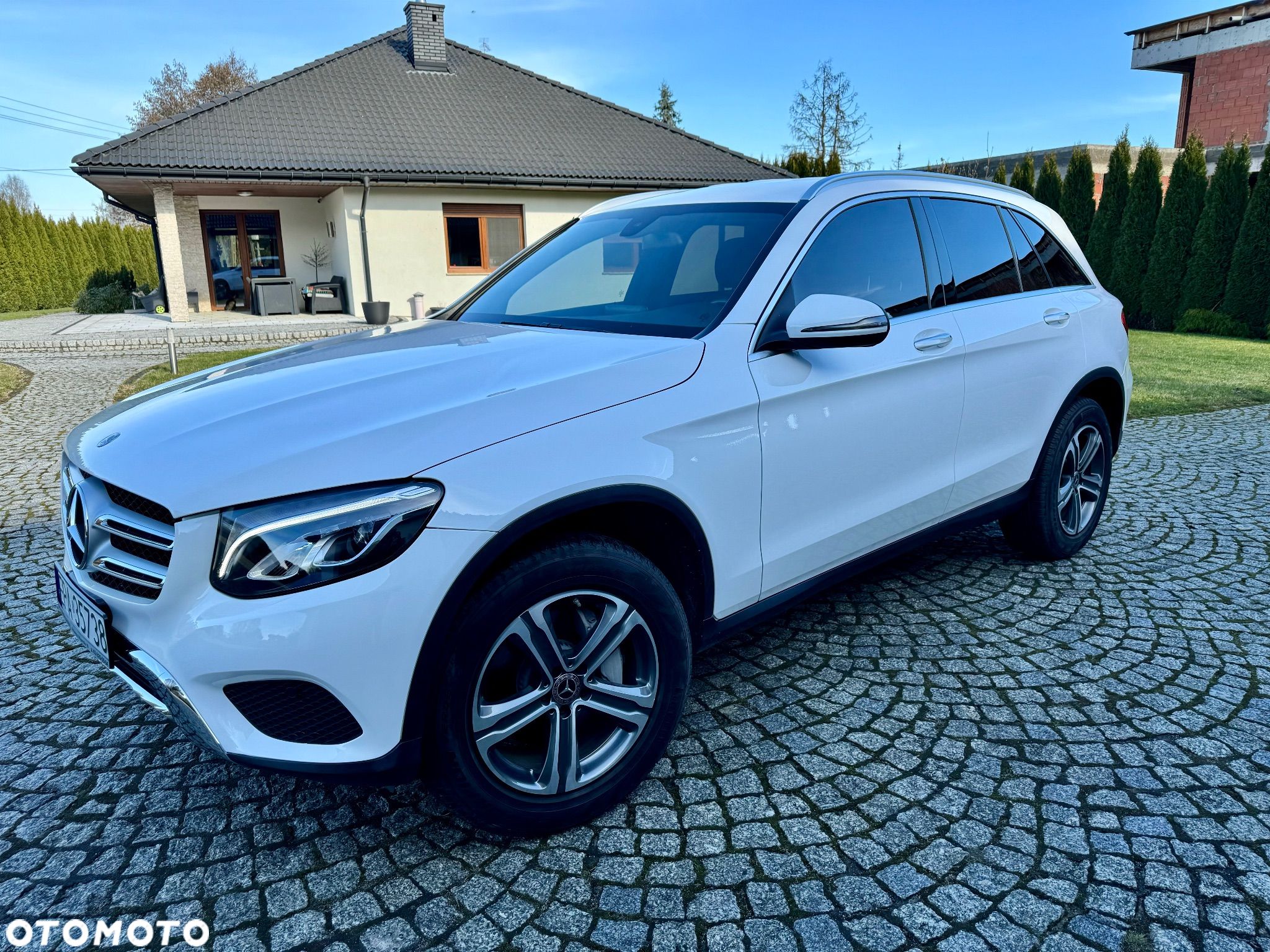 Mercedes-Benz GLC 300 4Matic 9G-TRONIC - 1