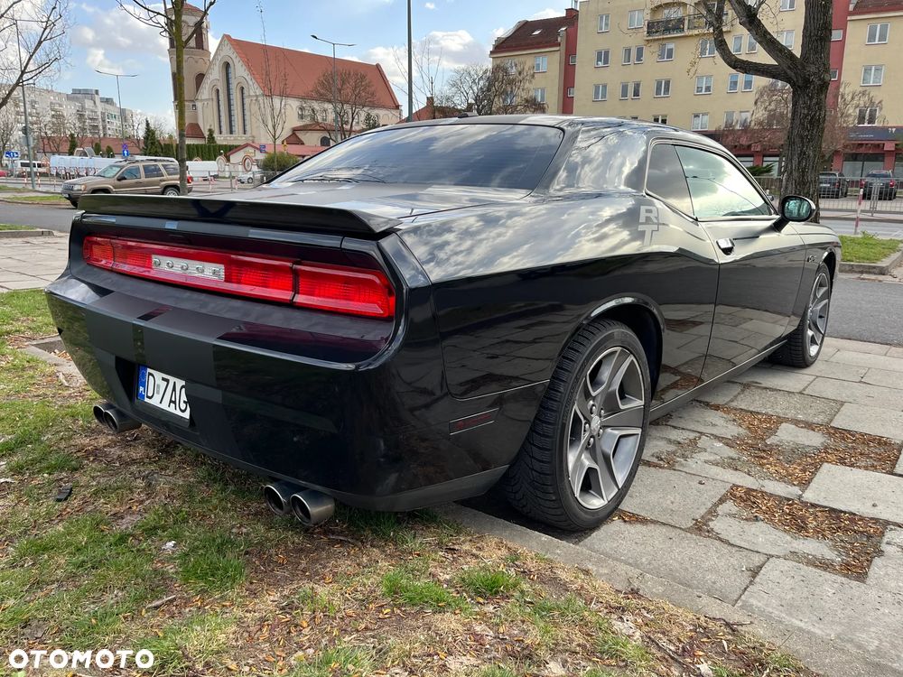 Dodge Challenger 5.7 R/T - 7