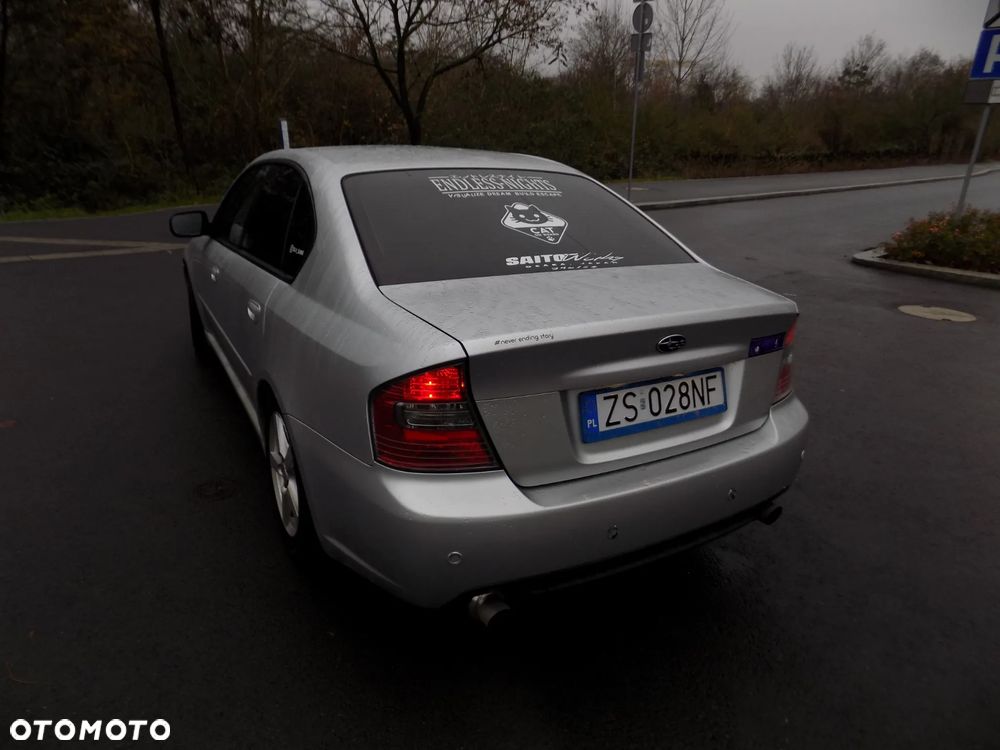 Subaru Legacy 2.5i AT - 10