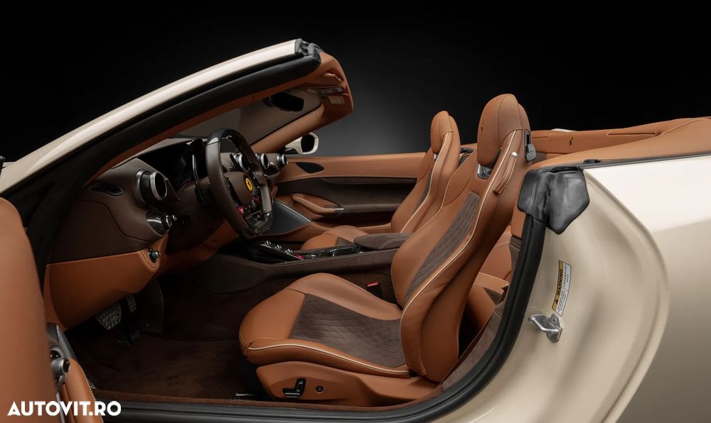 Ferrari Portofino - 28