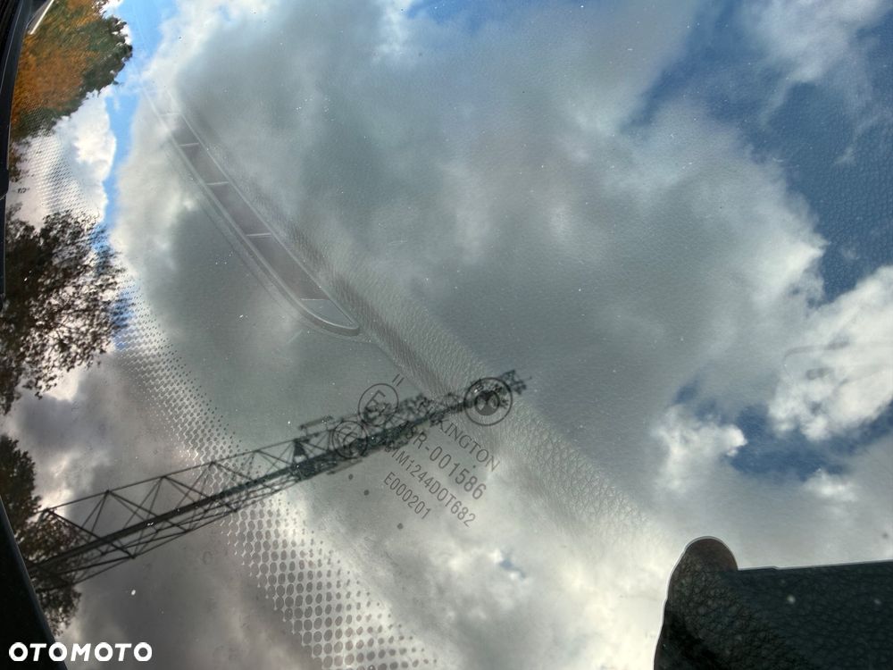 BMW Seria 3 330i - 11