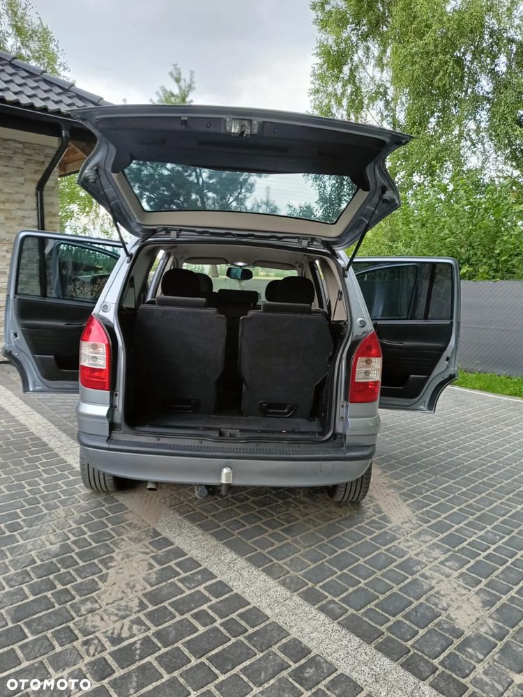 Opel Zafira 1.8 16V Elegance - 7