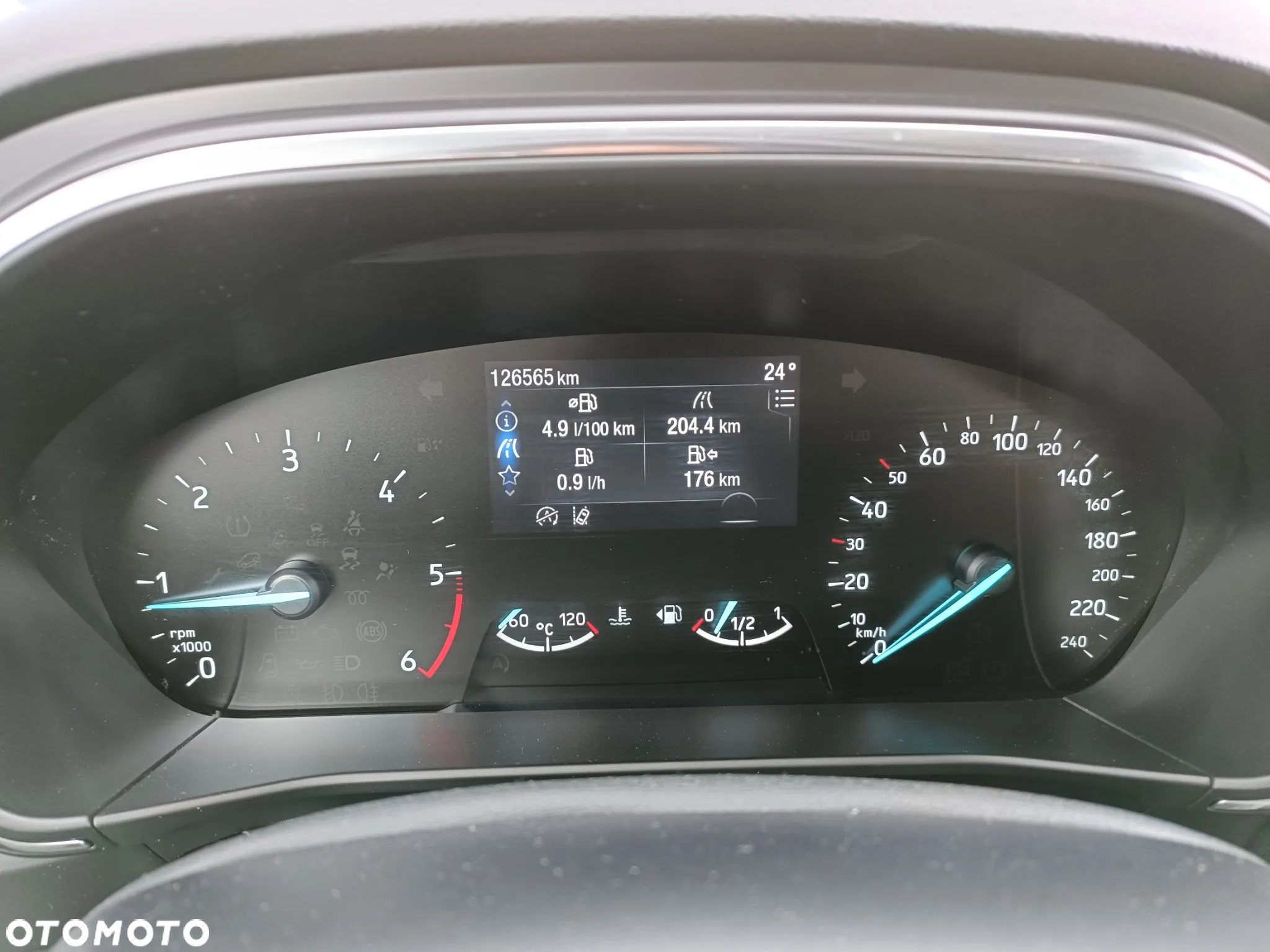 Ford Focus 1.5 EcoBlue SCR Titanium - 16