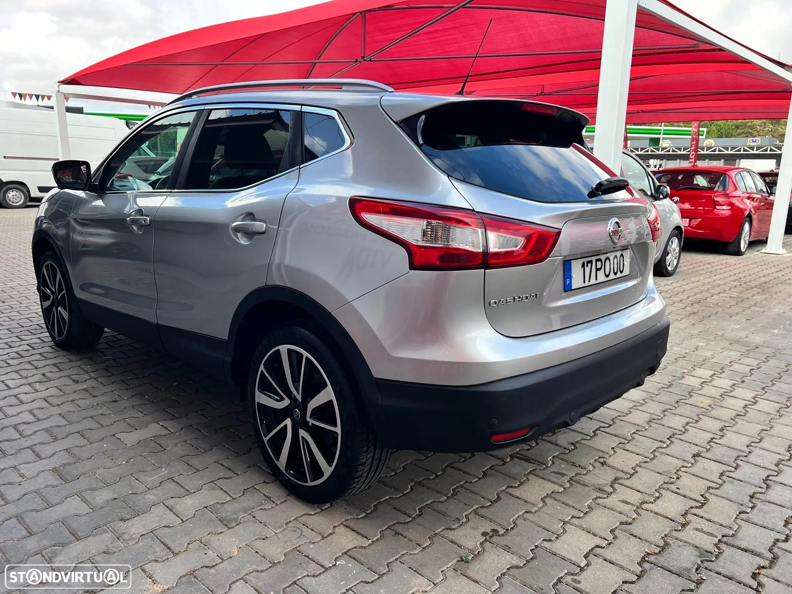 Nissan Qashqai 1.6 dCi N-Connecta 18 PS - 2