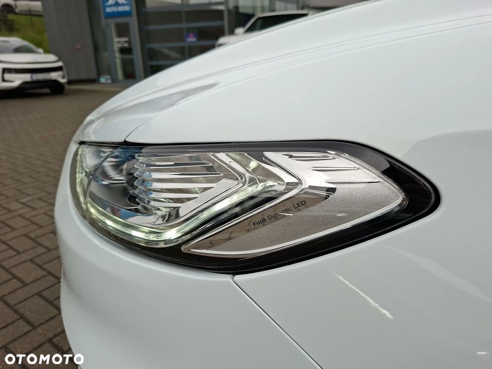 Ford Mondeo 2.0 EcoBlue Titanium - 12