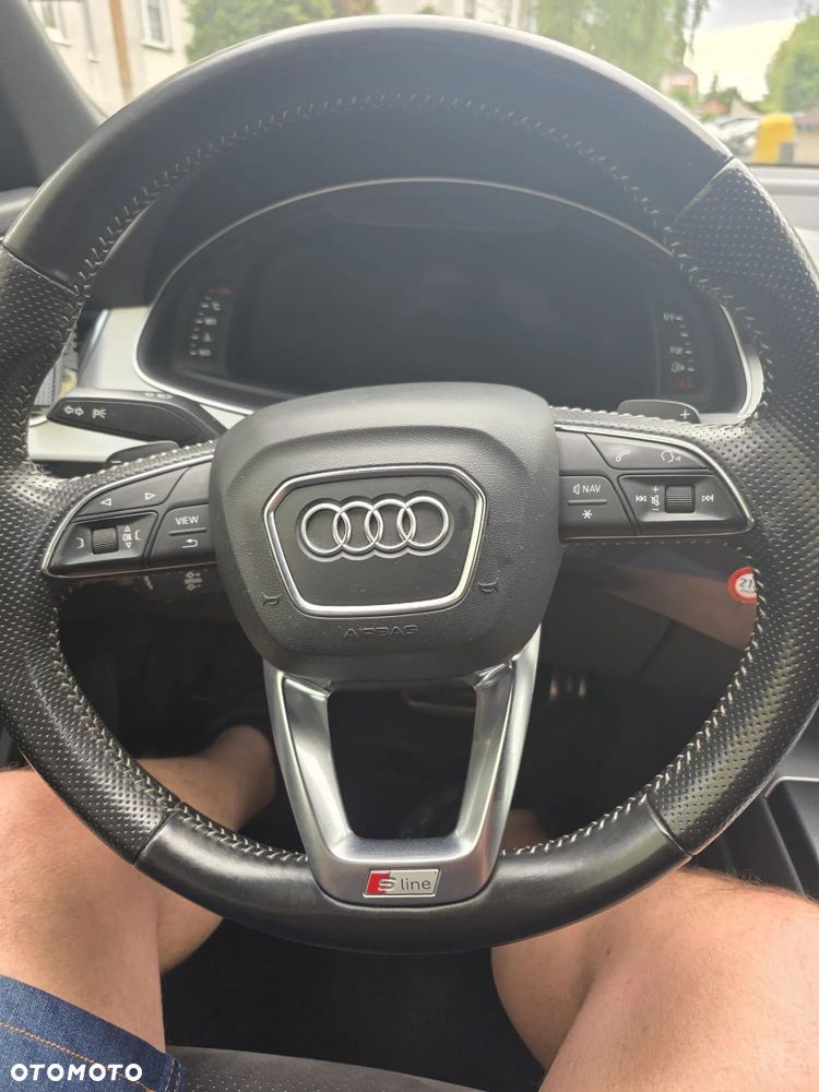 Audi Q7 - 6